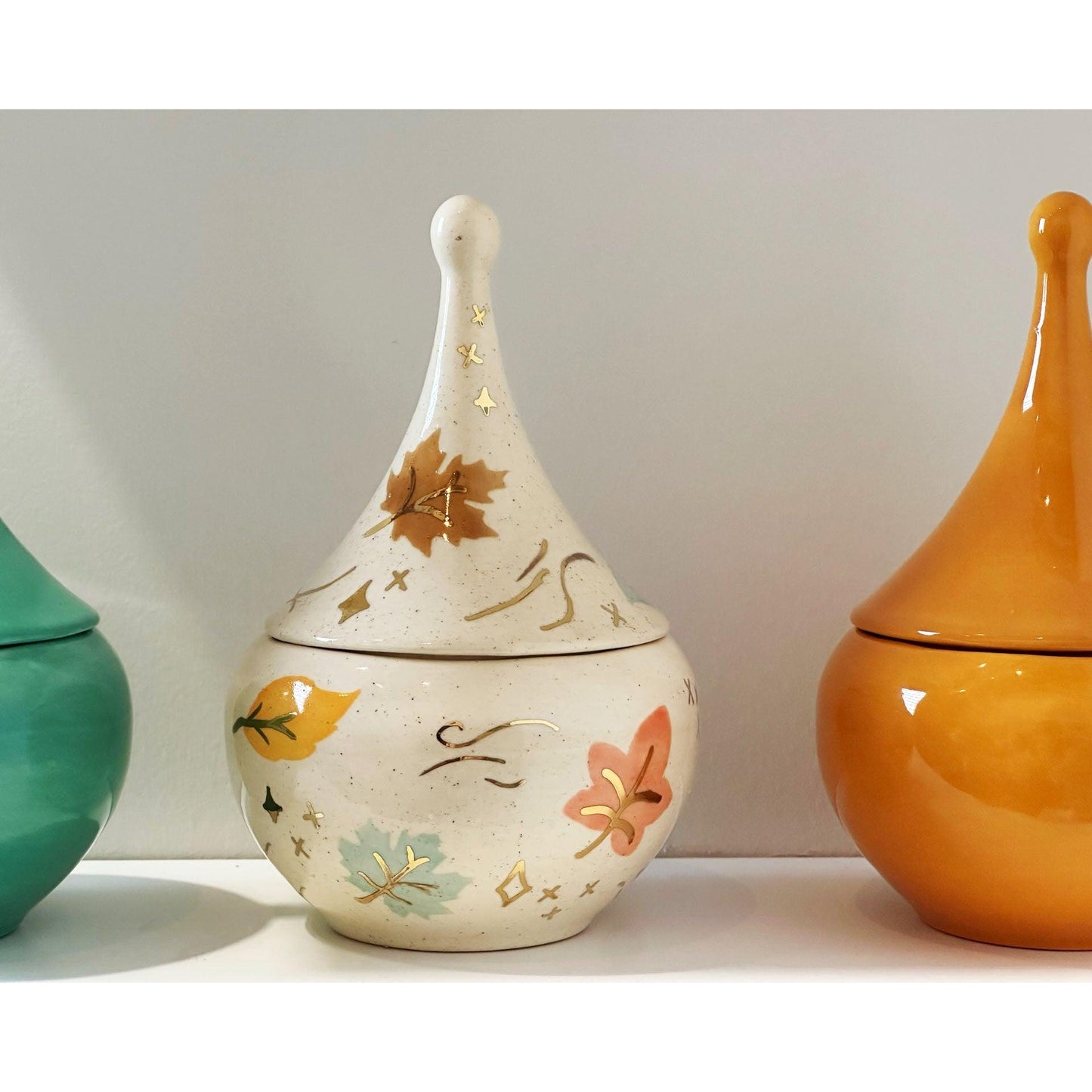 Wind & Leaves Speckled Teardrop Jar with 22k Gold Accents