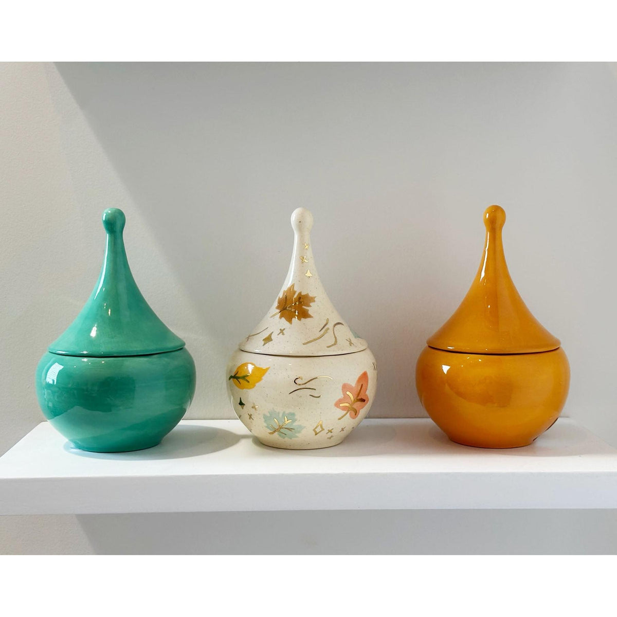 Wind & Leaves Speckled Teardrop Jar with 22k Gold Accents