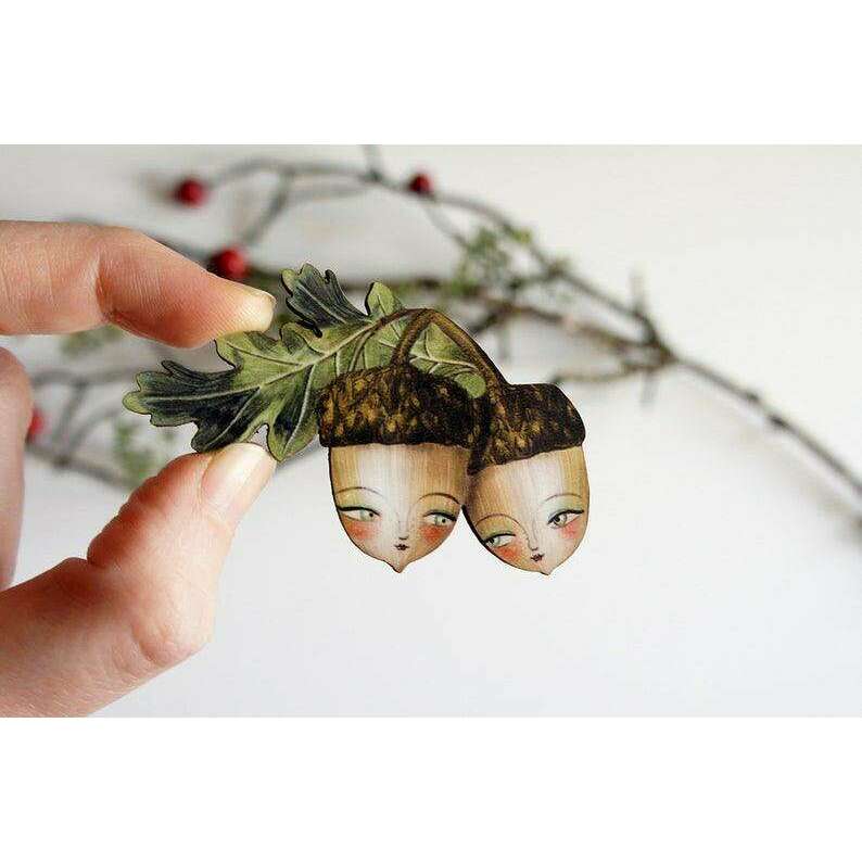 Acorns Brooch by Laliblue