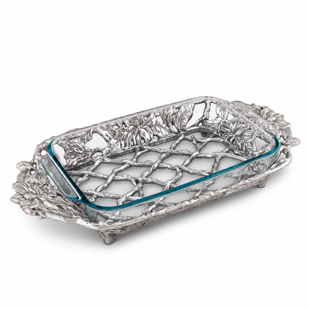 Magnolia Pyrex Holder 3qt