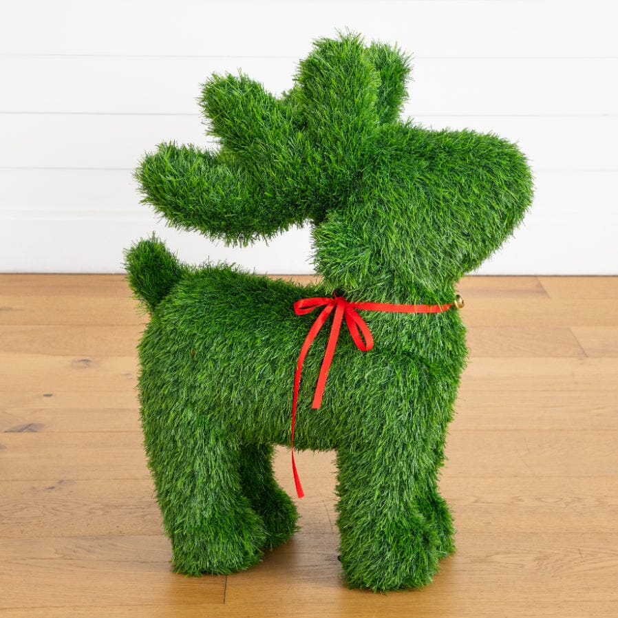 a grass moose shaped like a deer