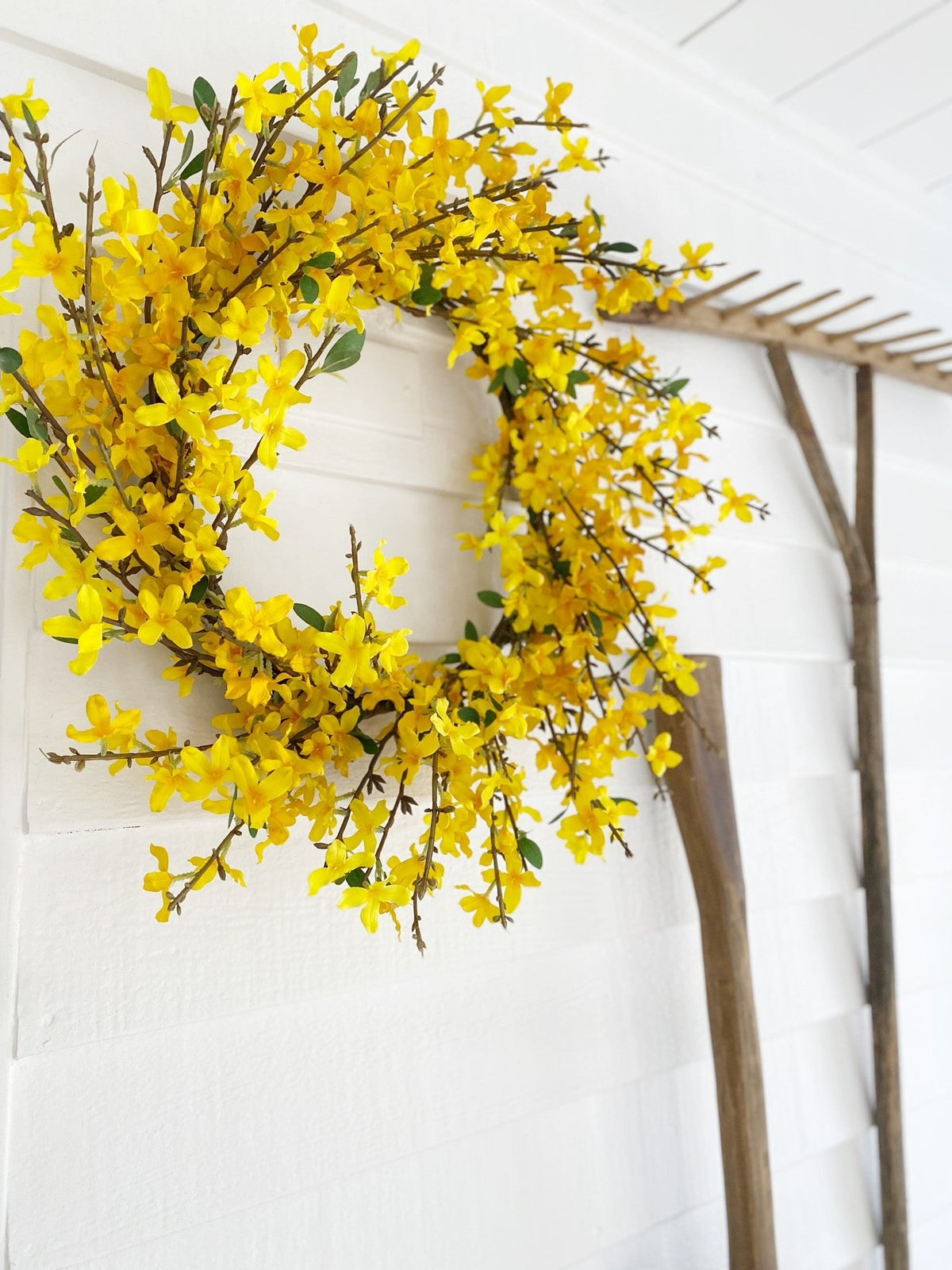 22” Forsythia Artificial Wreath