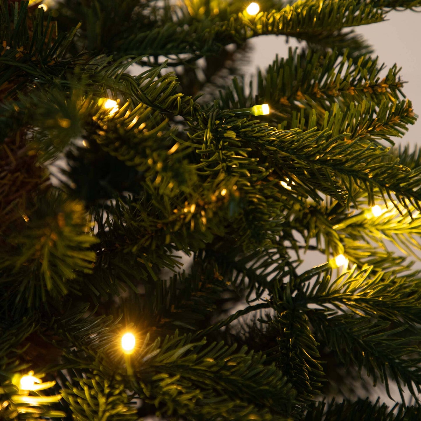 6’ Pre-Lit Artificial Idaho Mixed Fir Christmas Tree with 130 Warm White LED Lights