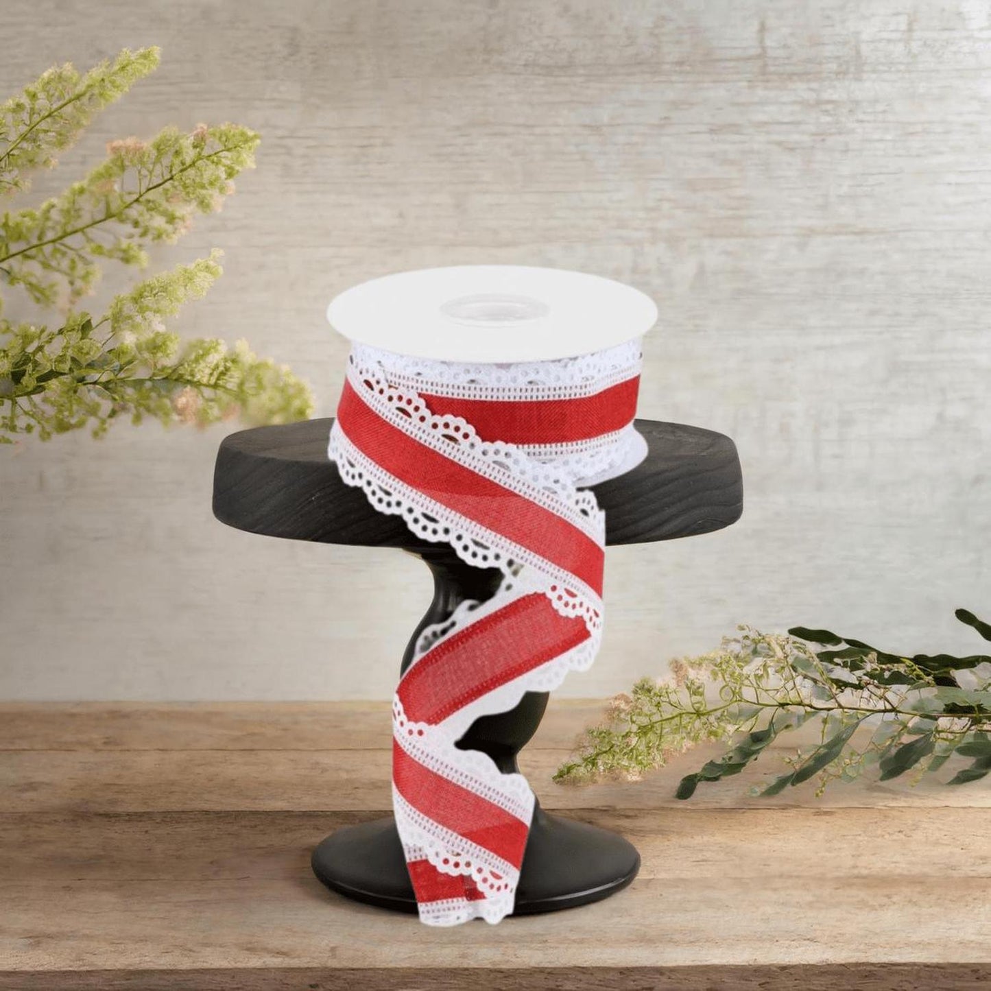 1.5" Scalloped Edge Ribbon: Red/White (10 Yard)