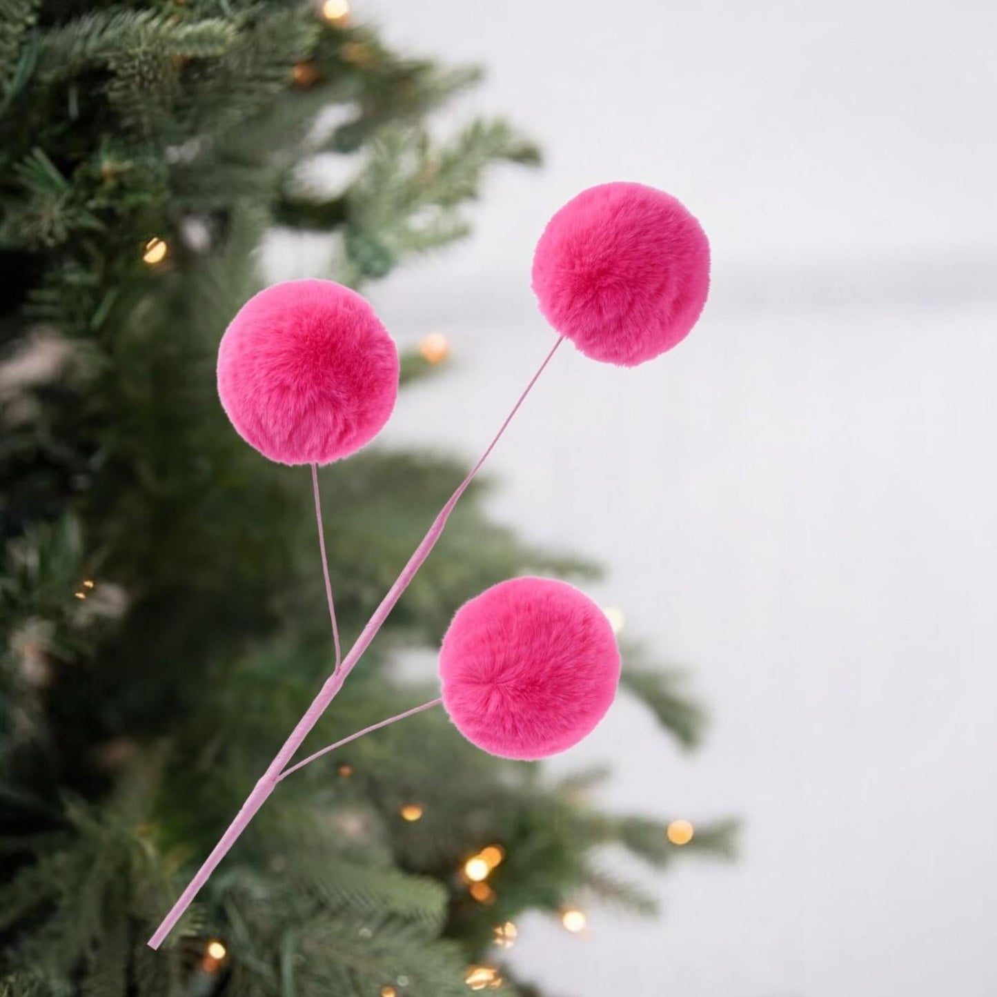29" Pom Pom Spray: Hot Pink