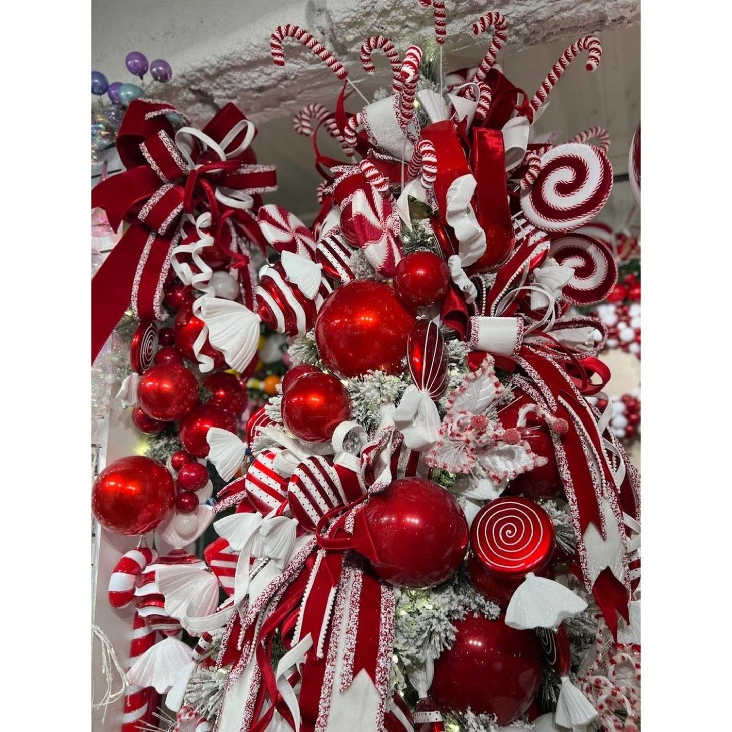 4.75" White Snow Ornament