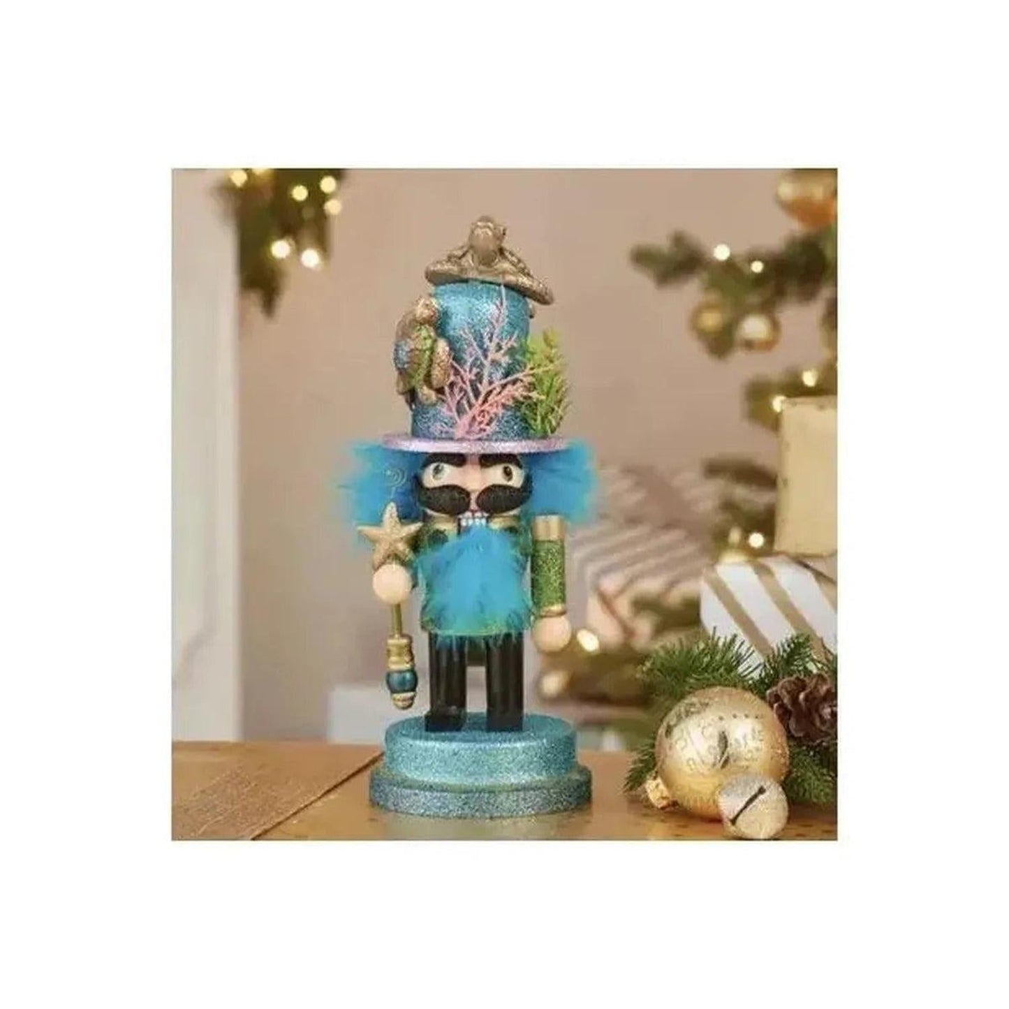 Kurt Adler 11" Hollywood Nutcrackers™ Sea Turtle Hat Nutcracker