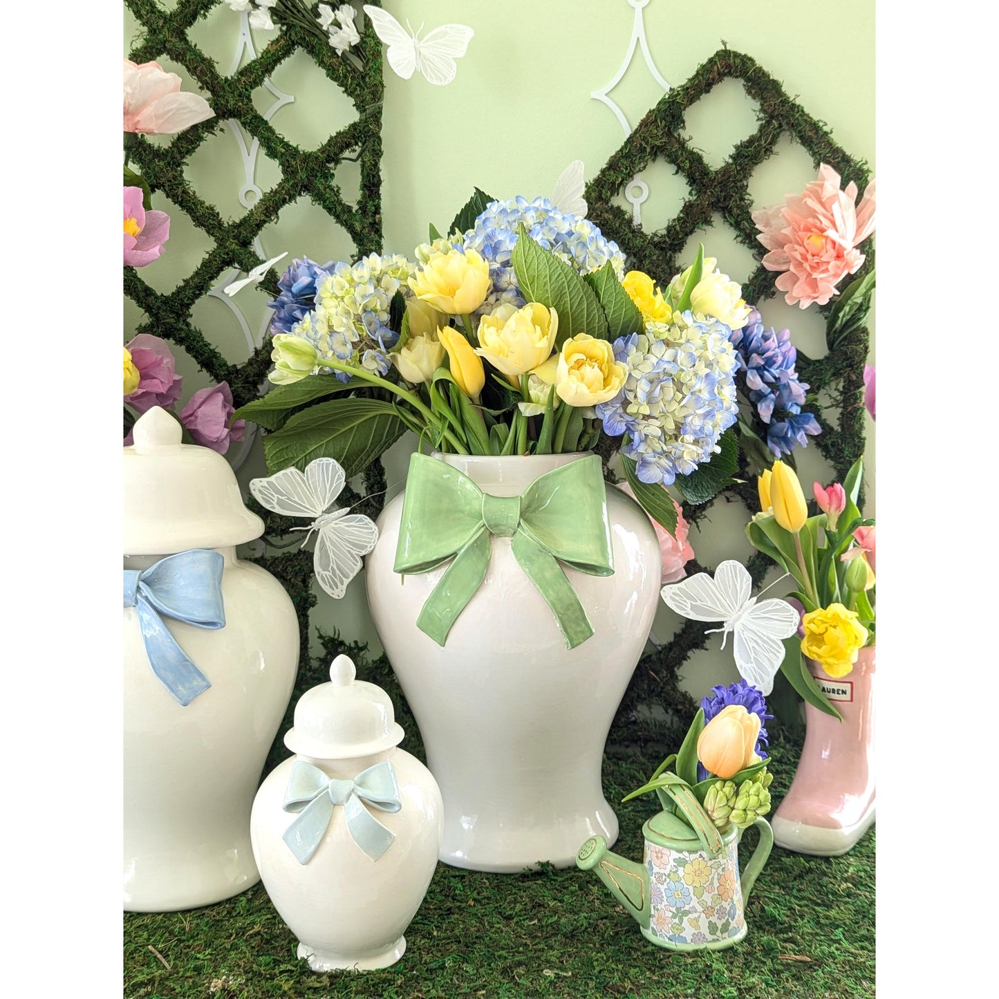 Ginger Jars with Sculpted Ceramic Bow in Hydrangea Light Blue