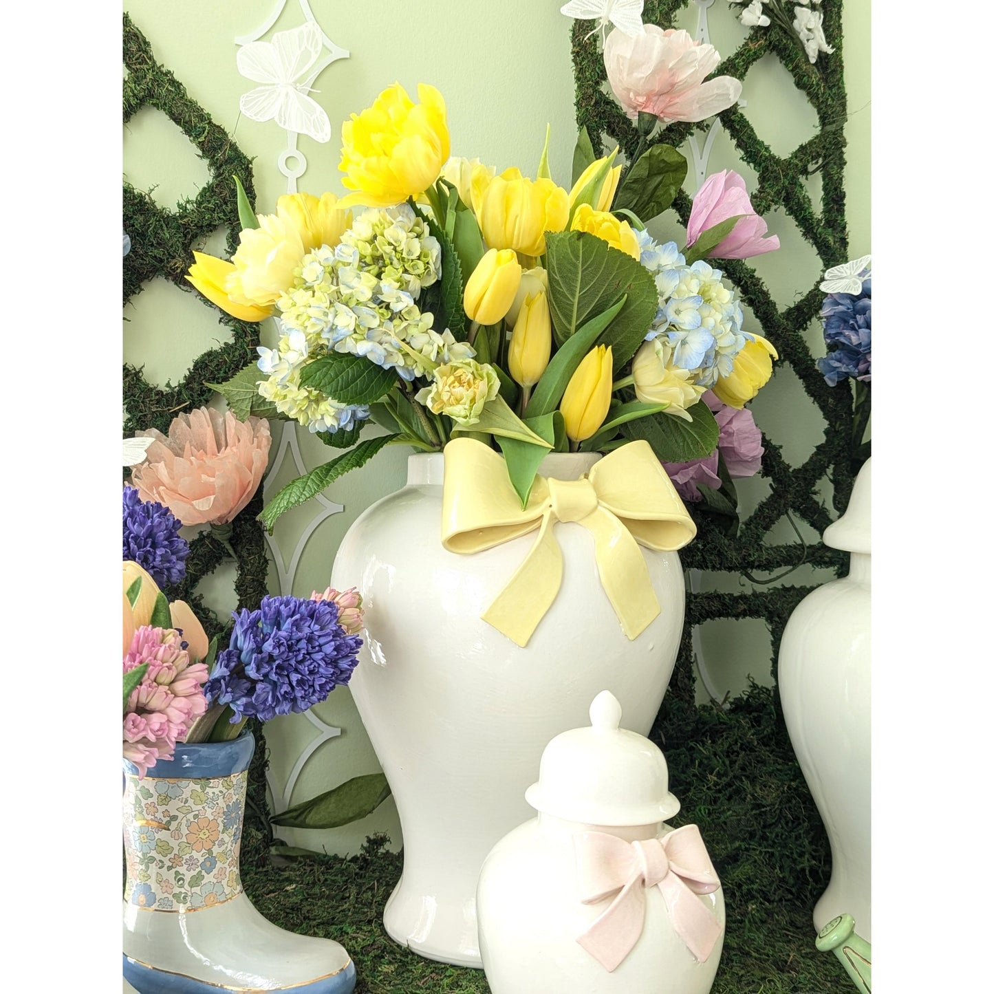 Ginger Jars with Sculpted Ceramic Bow in Sand