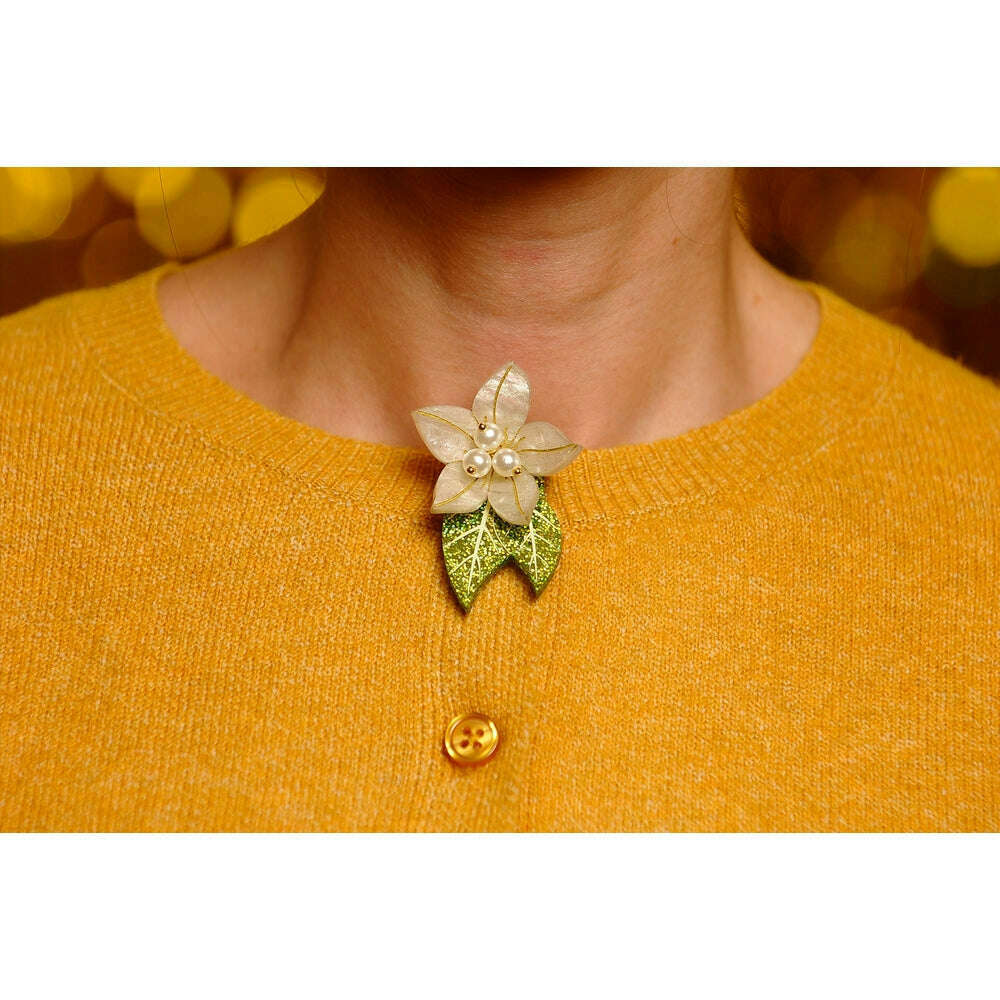 Christmas Flower Button Cover by Laliblue