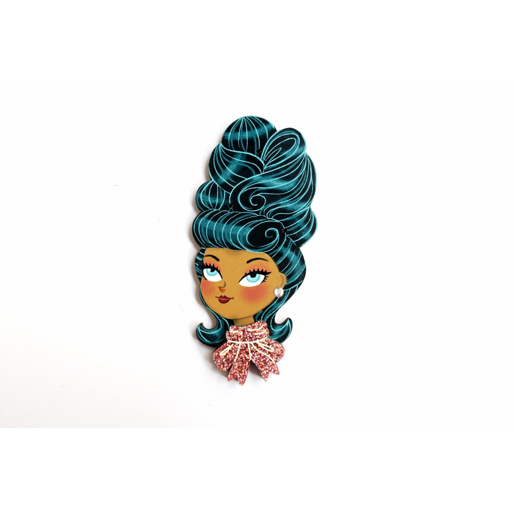Christmas-Themed Brunette Hair Brooch with Earring Set by Laliblue – Retro Kitschy Statement Brooch for Collectors
