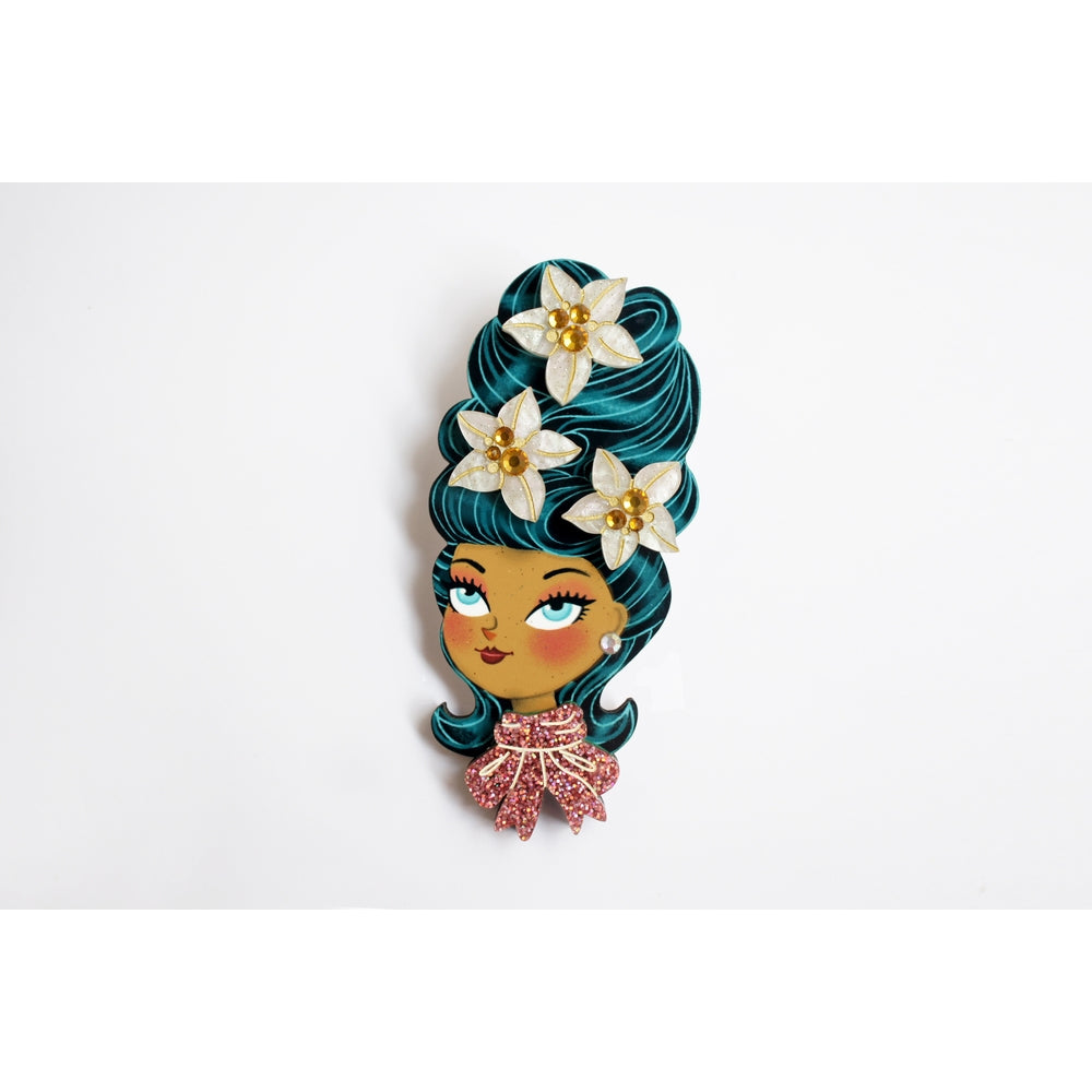 Christmas-Themed Brunette Hair Brooch with Earring Set by Laliblue – Retro Kitschy Statement Brooch for Collectors