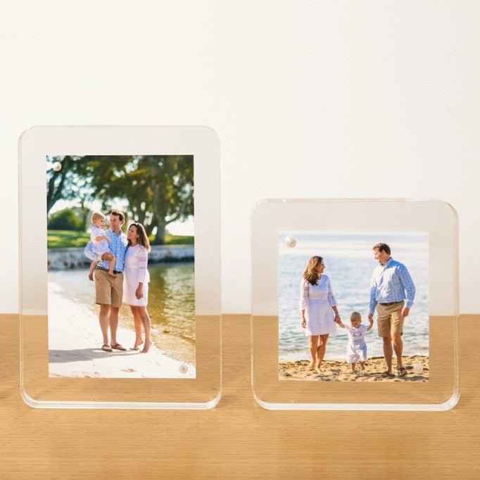 Clear Acrylic 4" x 6" Flip Frame