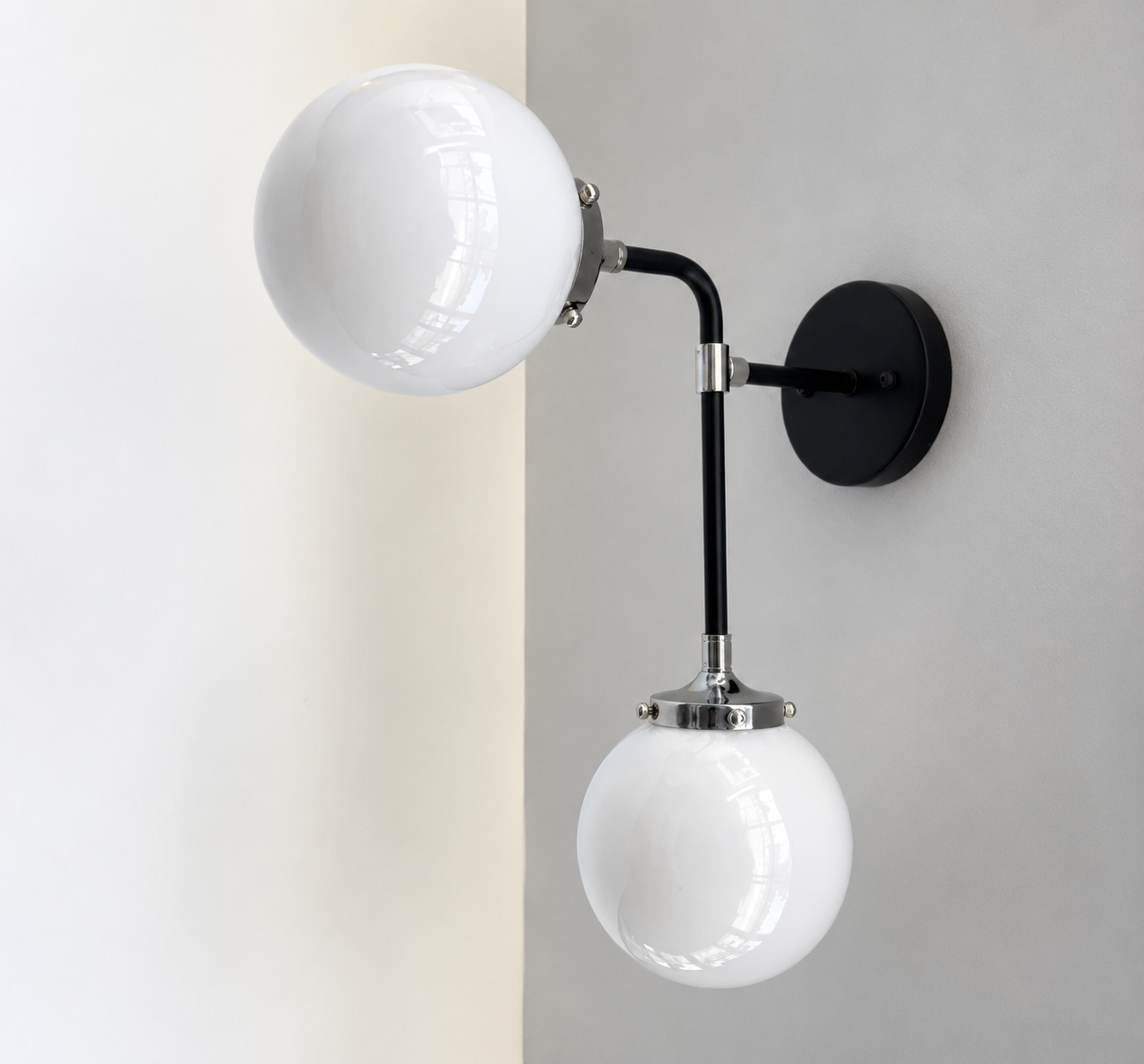 Ultra Modern Duo Wall Sconce Light Fixture
