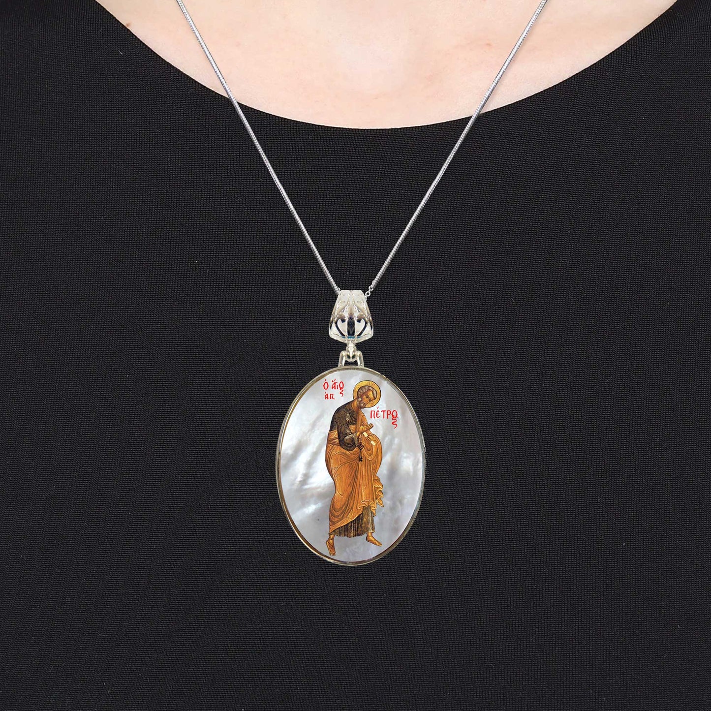 Saint Peter Small Oval Silver-Plated Mother of Pearl Necklace - 43042