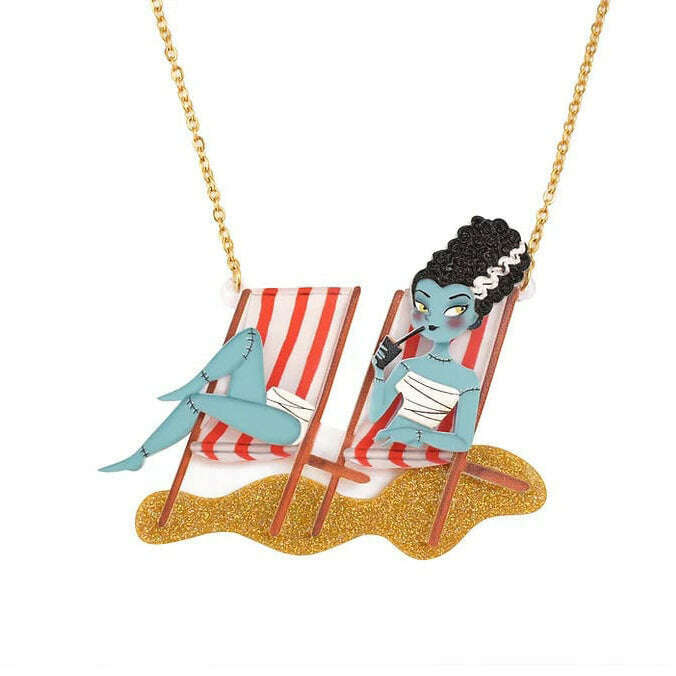 Elsa Sitting in Hammocks Necklace by Laliblue