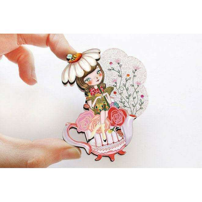 Flower Tea Brooch by Laliblue