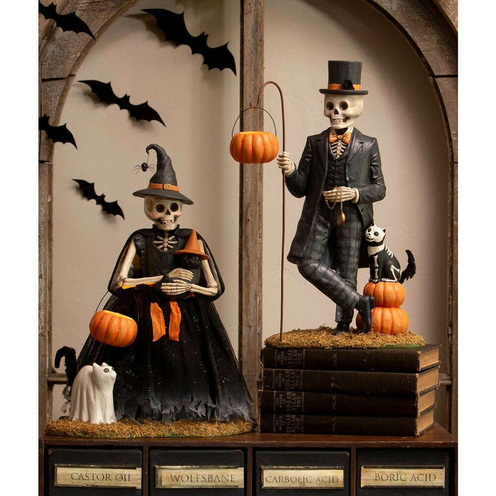 Henry Deadison Skeleton by Bethany Lowe Designs