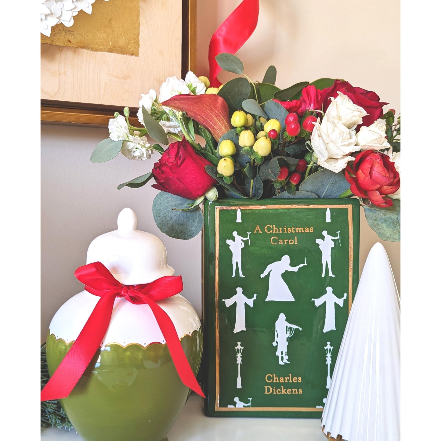 Christmas Classics Book Vase- A Christmas Carol in Holiday Green