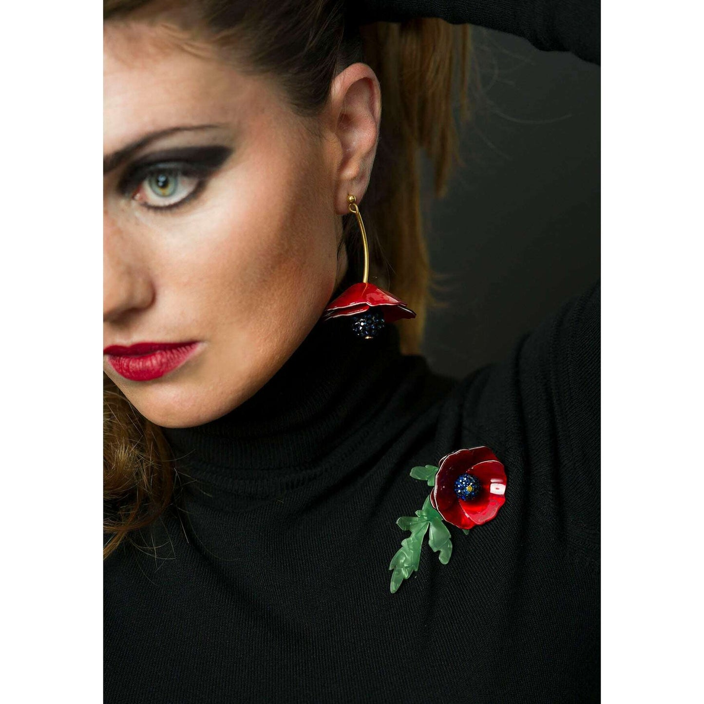 Poppy Brooch by Laliblue