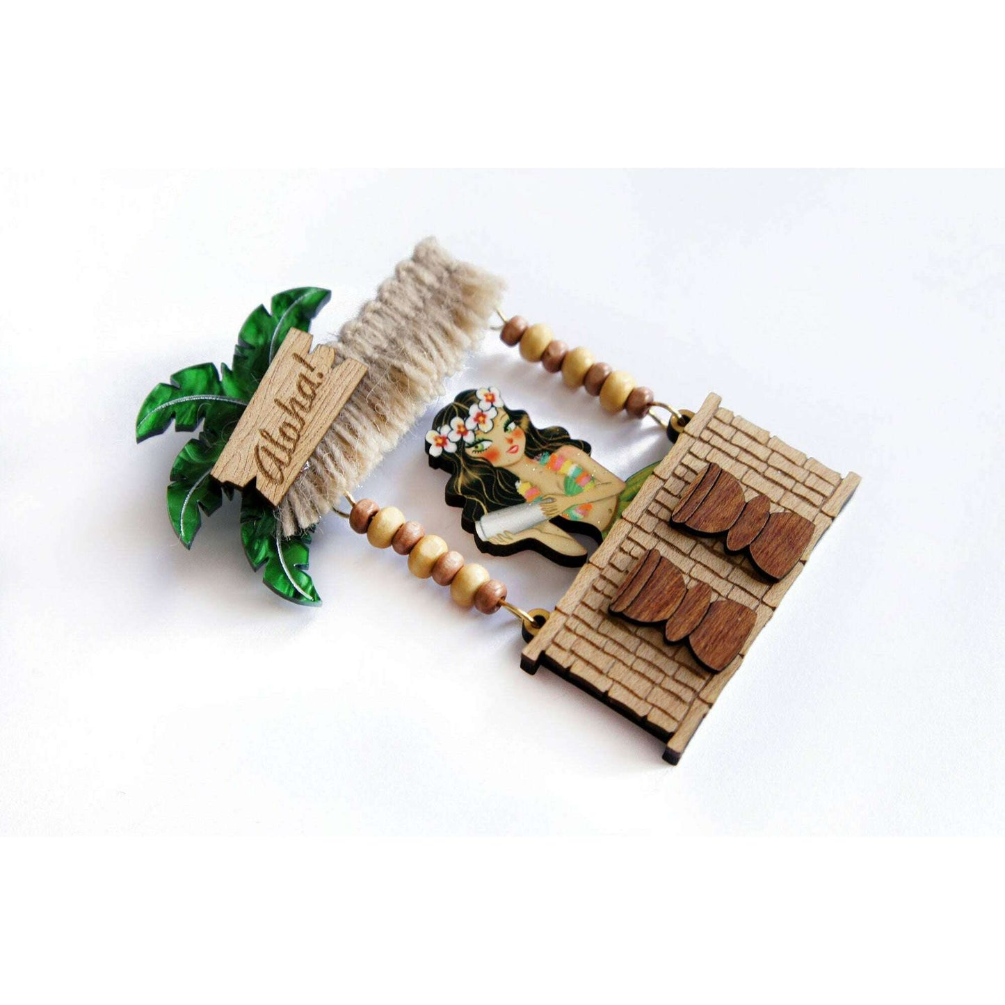 Tiki Bar Brooch by Laliblue