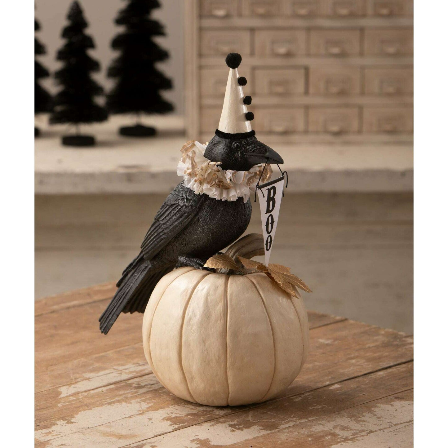 Midnight Messenger Crow | Halloween Decor | Bethany Lowe