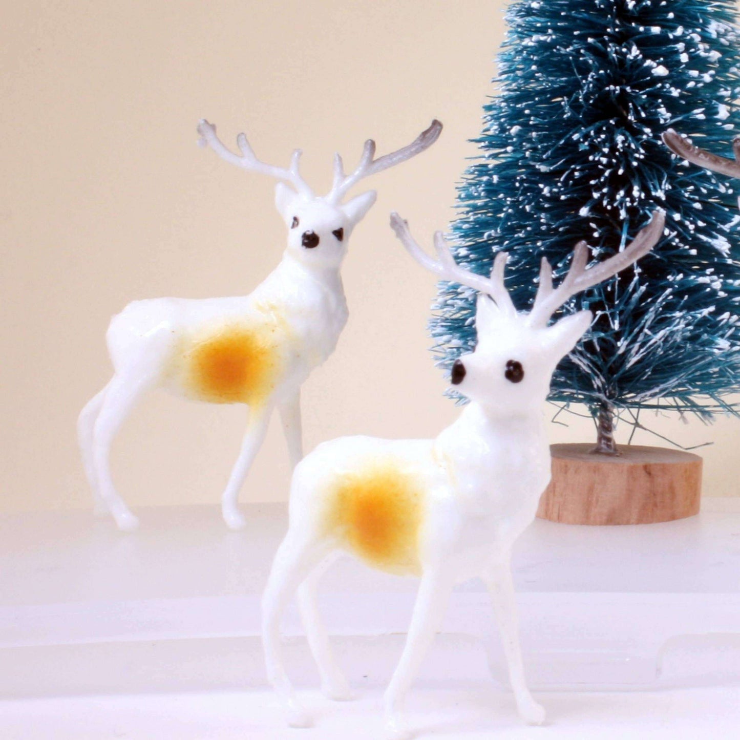 New Old Stock 1.5" Reindeer Decorative Figurine, 1960s