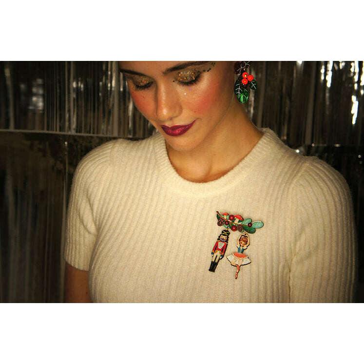 Nutcracker Couple Brooch by Laliblue