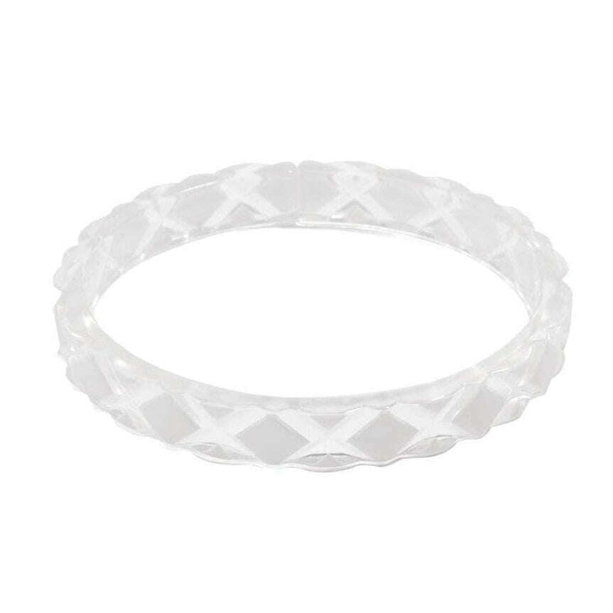 Quilted Resin Bangle Bracelet -WHITE