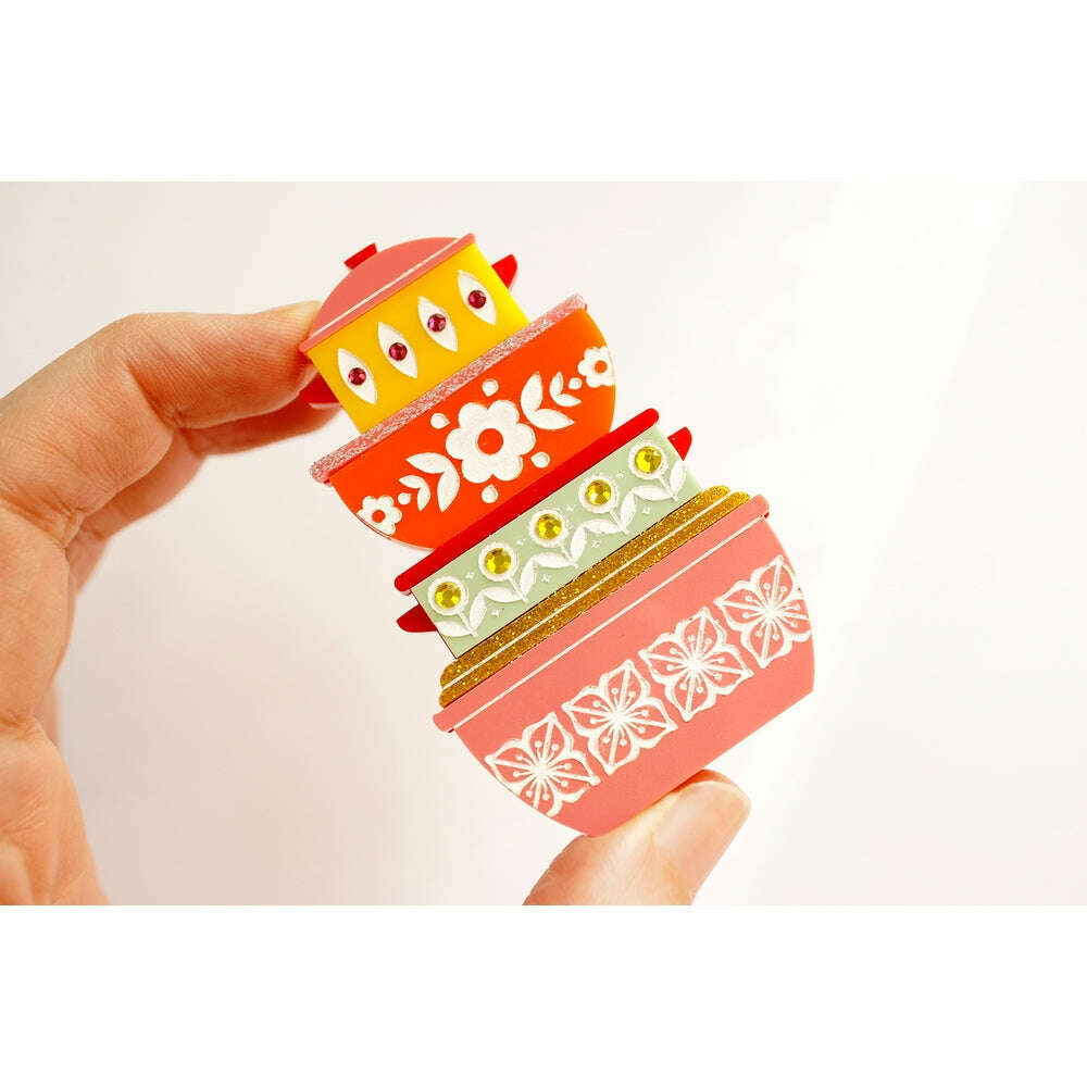 Retro Pyrex Container Brooch by Laliblue