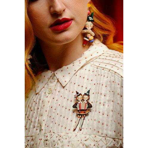 Sister Accordionists Circus Brooch by Laliblue