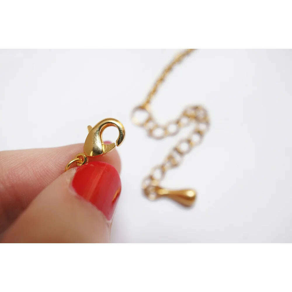 Surfer Couple Necklace by Laliblue