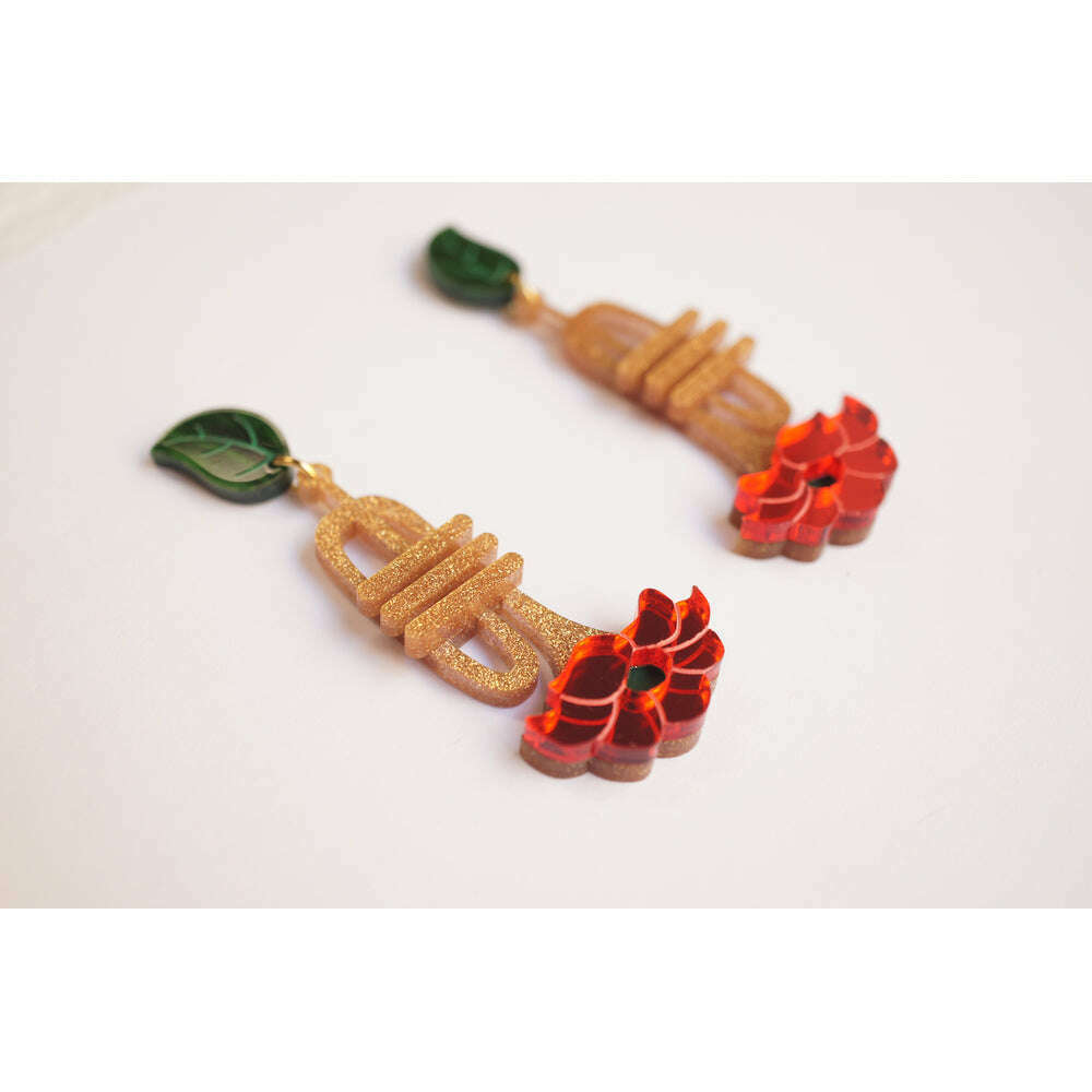 Trumpet with flower earrings by Laliblue