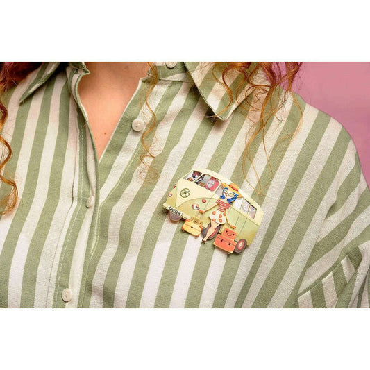 Vintage Van Brooch by Laliblue