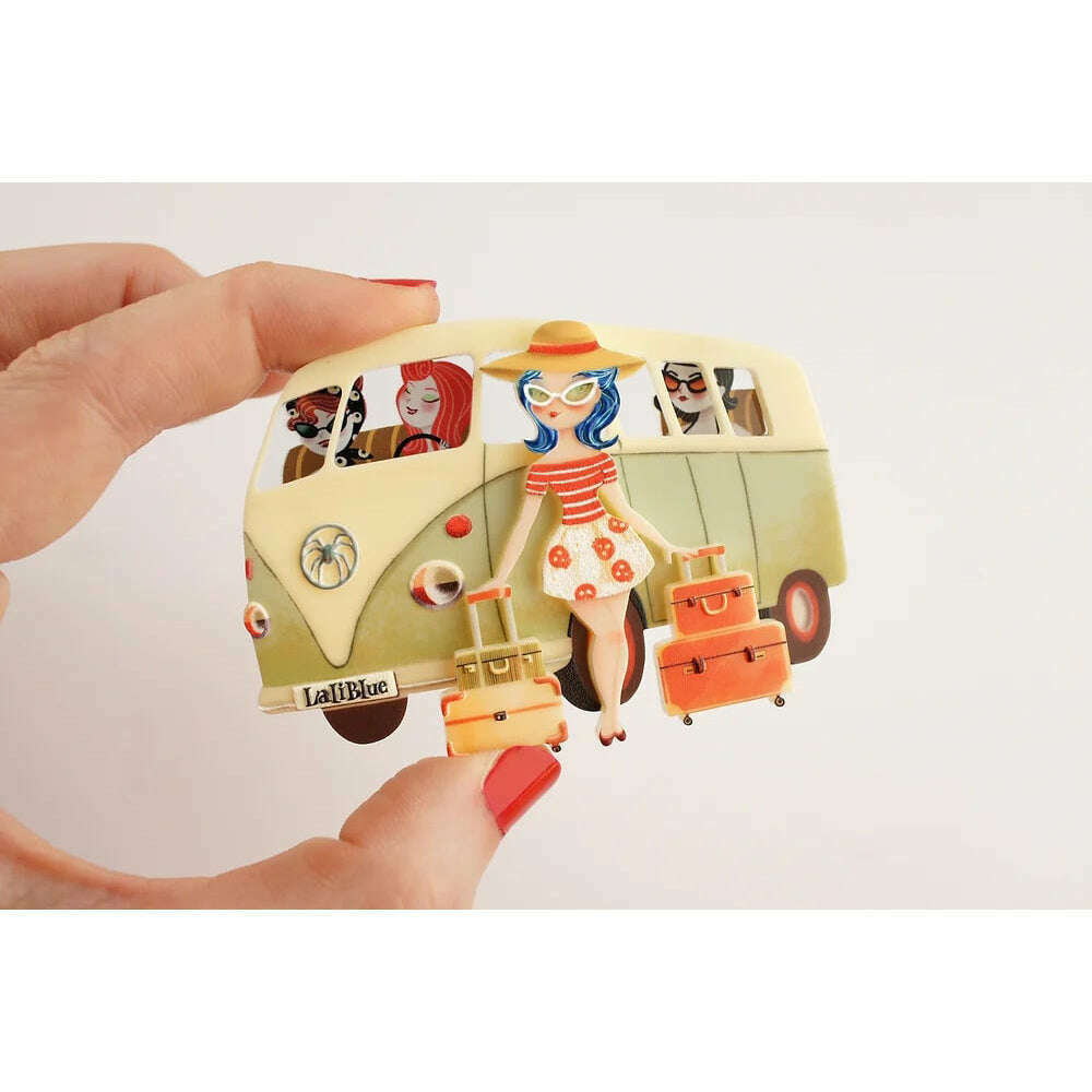 Vintage Van Brooch by Laliblue